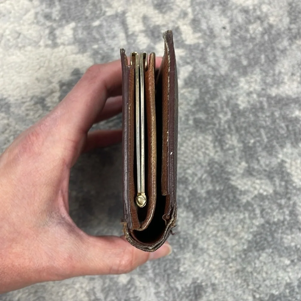 Louis Vuitton Monogram Porte Monnaie Billet Viennois Kisslock Wallet